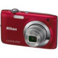 Cámara Digital Nikon Coolpix S2600 14 MP 5x Rojo + Memoria SD 4 GB + Estuche